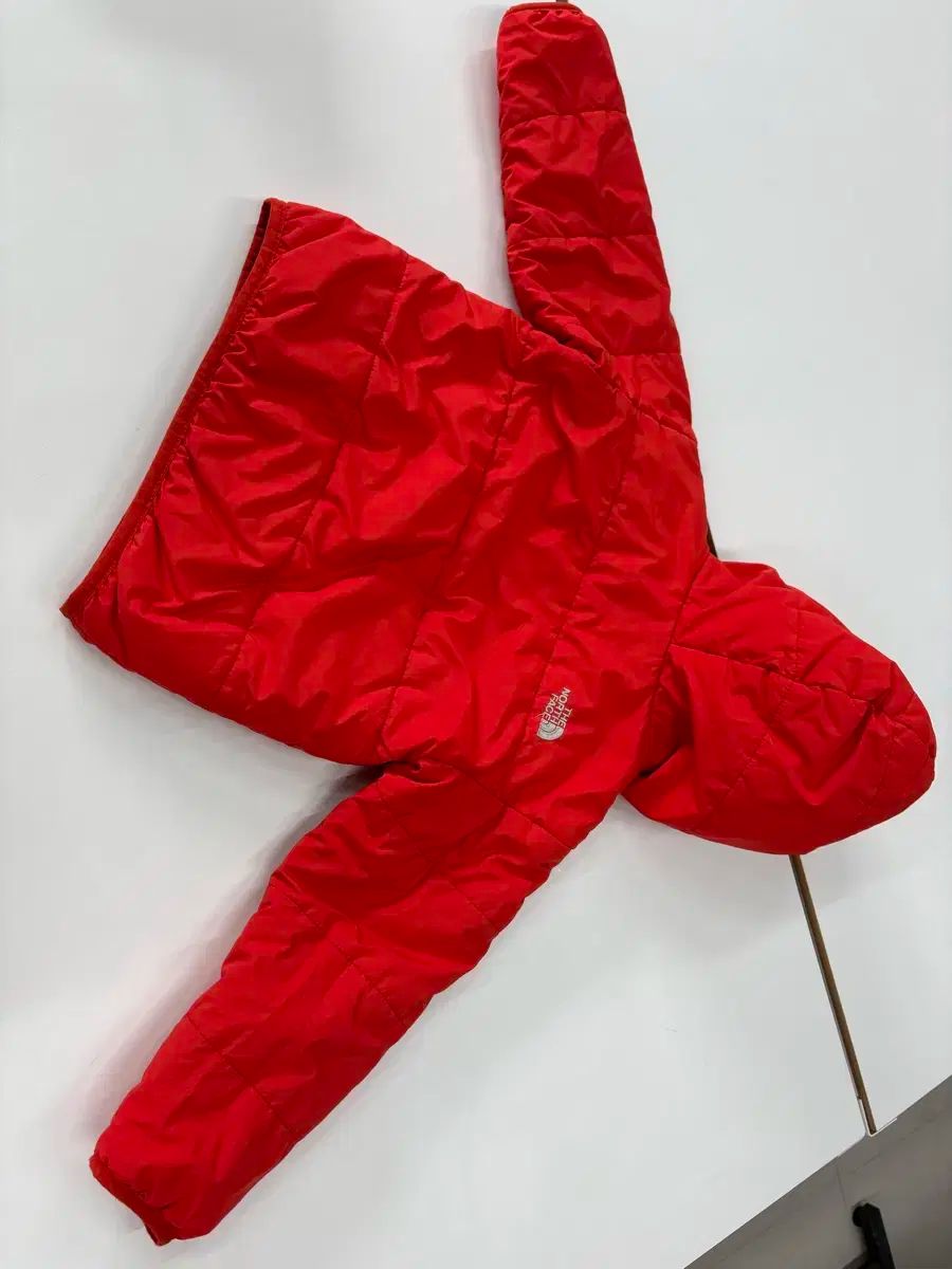 ノースフェイス THE NORTH FACE キッズ ダウン リバーシブル THE NORTH FACE(ザノースフェイス) 3T リバーシブル ダウン