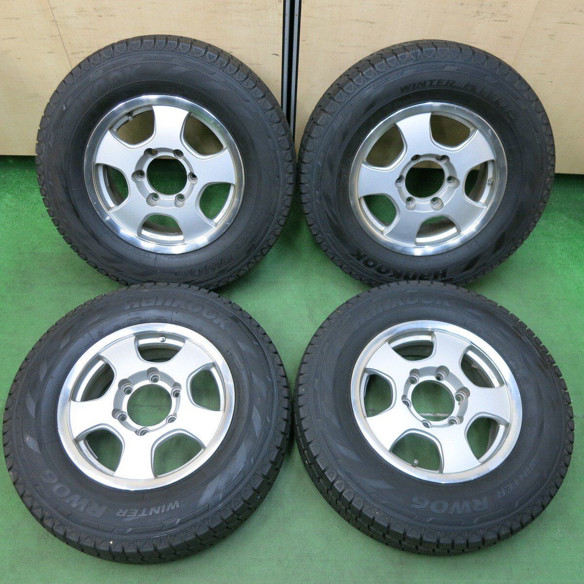 バリ溝 22年 9.5分以上 ハイエース 等 195 80R15 107 105L スタッドレス ハンコック ウインター RW06 社外 アルミ 15インチ PCD139.7 6H 4122508SYス