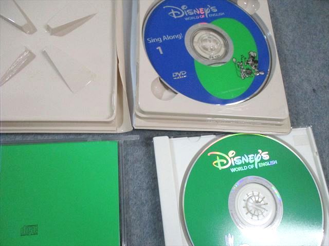 ワールドファミリー ディズニーワールドオブイングリッシュ シングアロングなど CD10巻/DVD4巻付 ★ 300L4D ワールドファミリー ディズニーワールドオブイングリッシュ