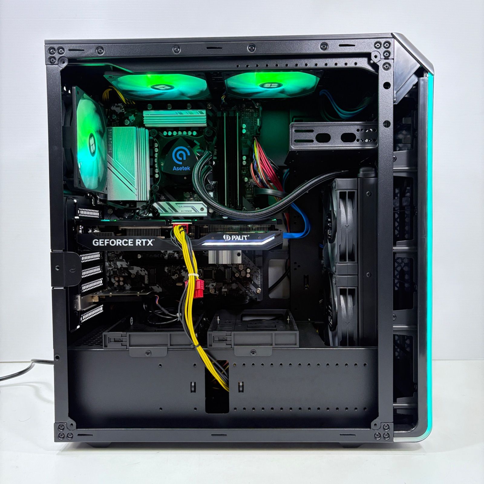 やや美品 ゲーミングPC Core i7-13700F RTX4070 16GB SSD1TB