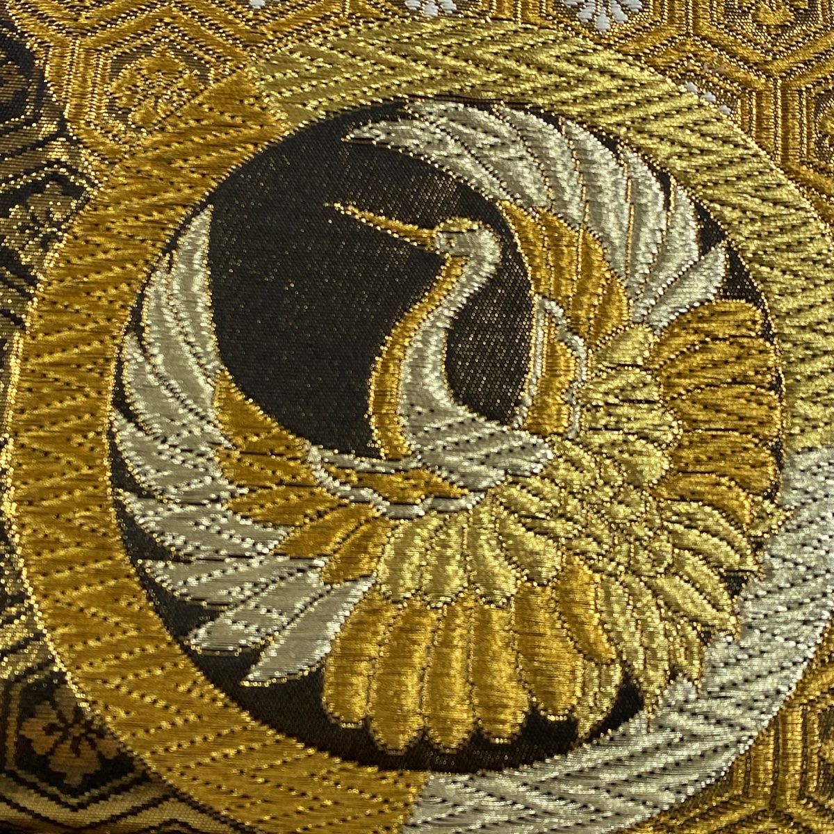 袋帯 秀品 笹 唐草 唐織 金銀糸 金色 六通 正絹 【中古】 袋帯 美品