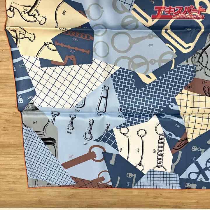 HERMES エルメス　カレ70 プティパピエ　2023ss 未使用タグ付き】 エルメス HERMES スカーフ カレ70