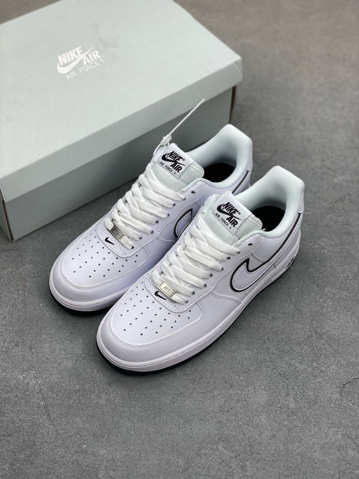 新品・未使用 NIKE ナイキ スニーカー エアフォース NIke Air Force 1 Low スニーカー メンズ レディース ローカット 男女兼用メンズスニーカー 並行輸入品