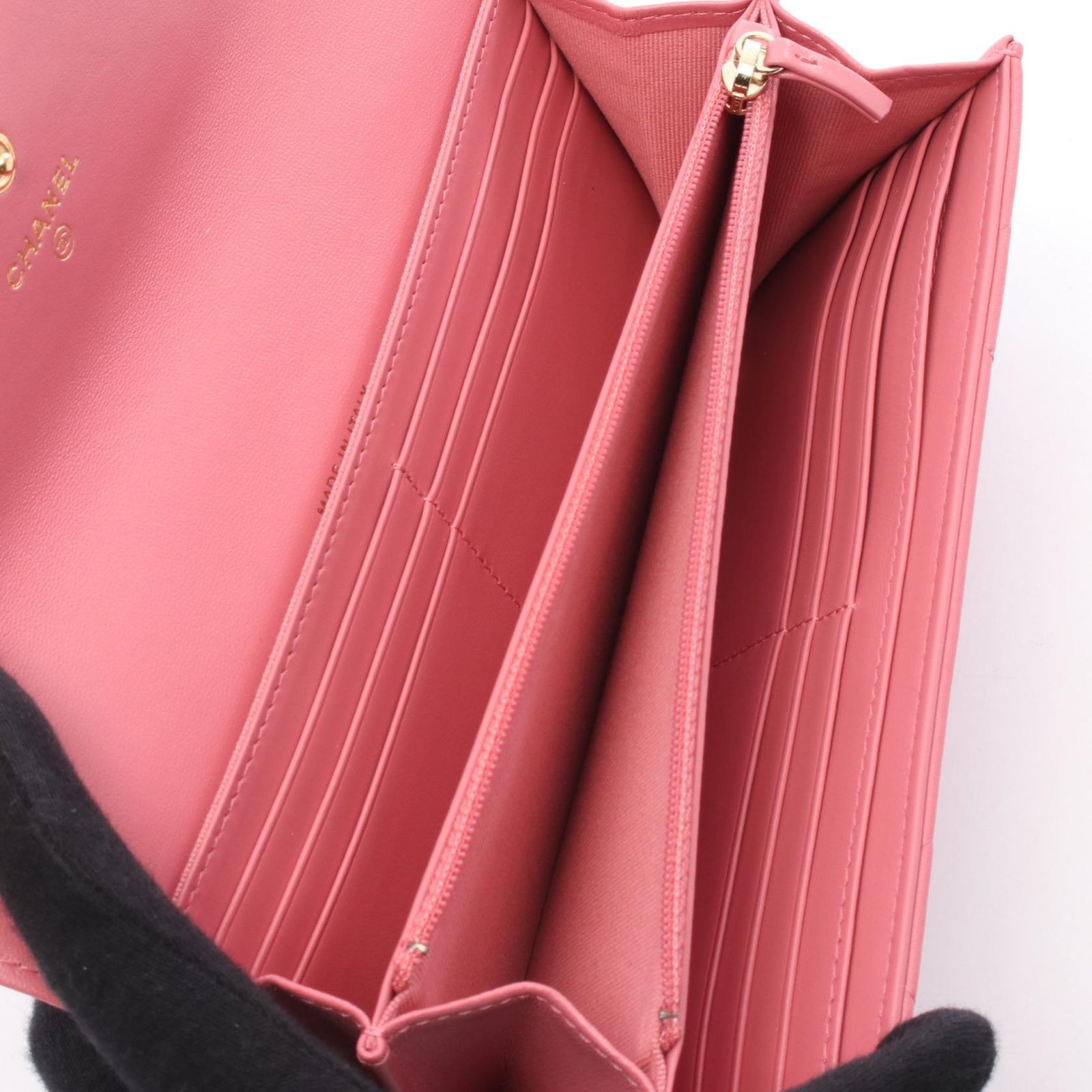 シャネル CHANEL 二つ折り長財布 CHANEL 19 ロング フラップ