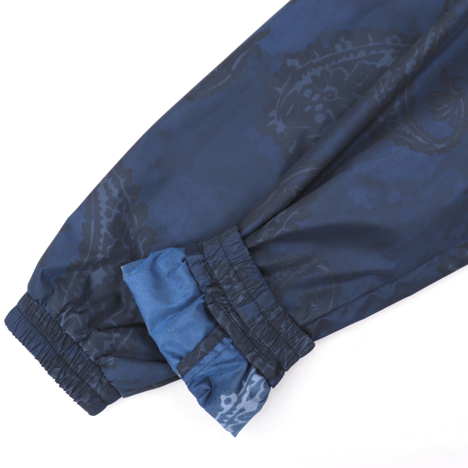 美品 モンクレール CAPBRETON ペイズリー柄 ジップアップ ナイロン