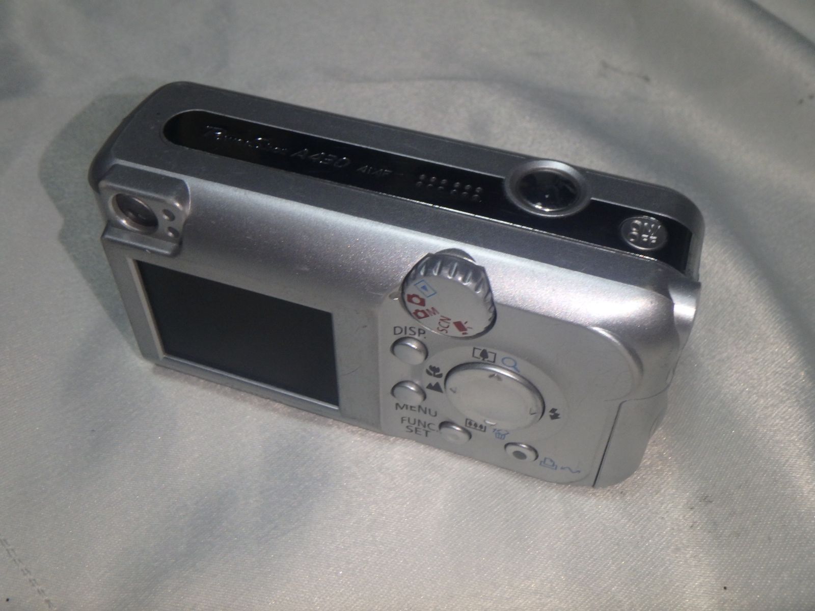 CANON PowerShot A430 デジタルカメラ 乾電池駆動　画面やけ CANON PowerShot A430 デジタルカメラ 乾電池駆動 画面やけ