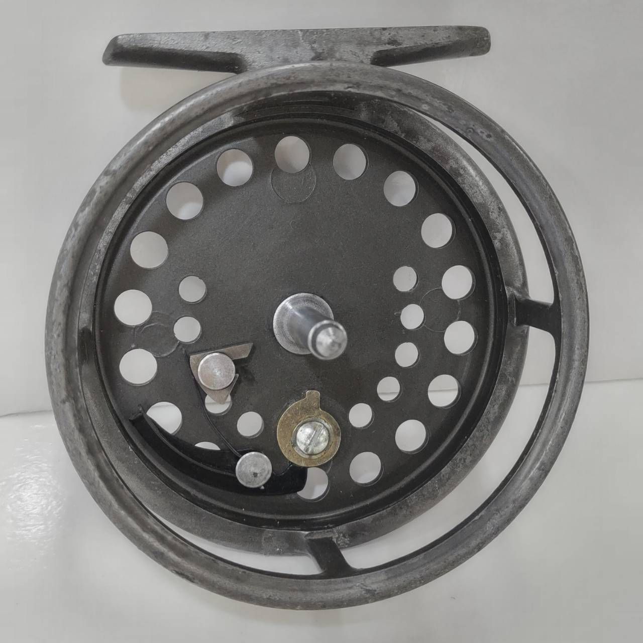 フライリール イギリス製