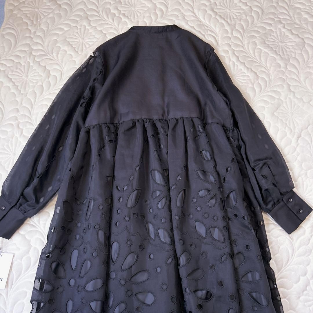 新品タグ付き MACHATT マチャット カットワーク レース ワンピース