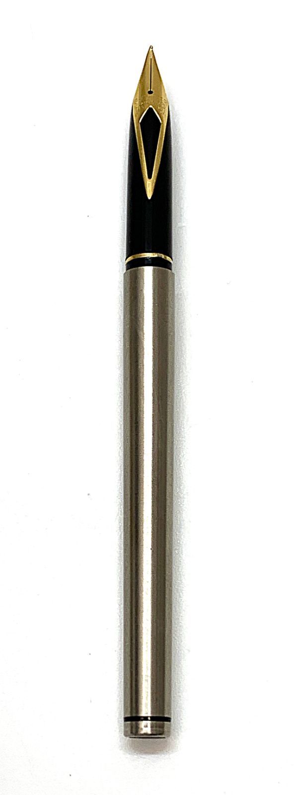 値下げ❗️SHEAFFER シェーファー タルガ 万年筆 ペン先23K刻印あり 値下げ❗️SHEAFFER シェーファー タルガ 万年筆 ペン先23K刻印あり