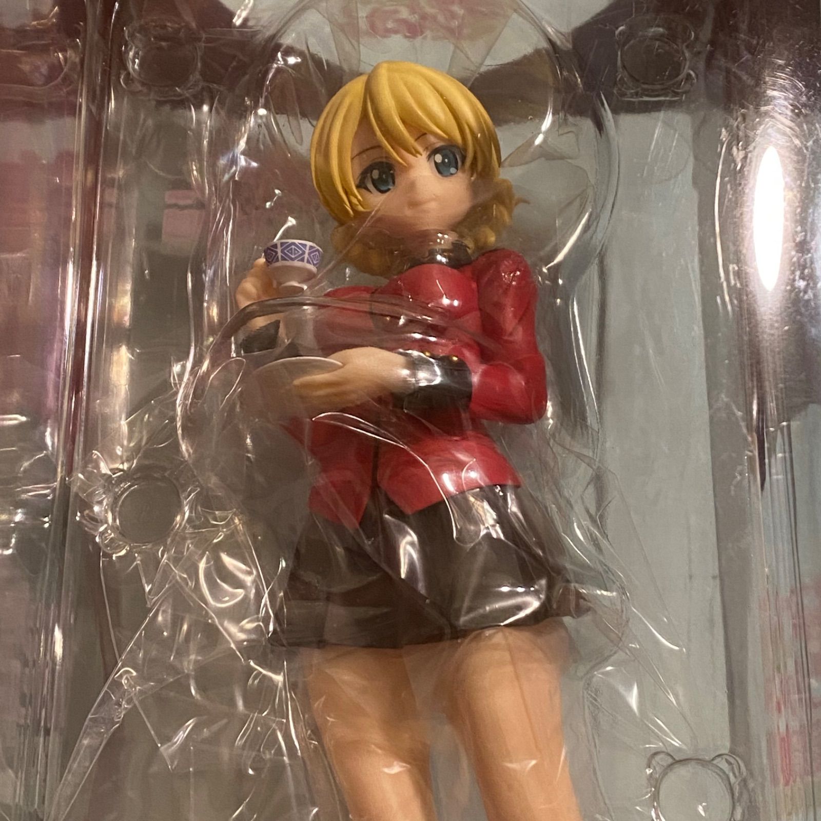 キューズQ ガールズ＆パンツァー 劇場版 ダージリン 1/7 完成品 