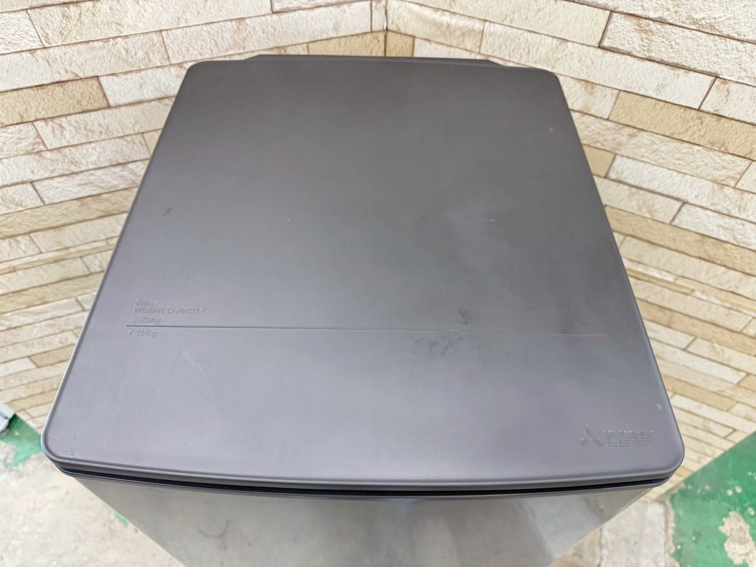 大阪送料無料★3か月保障付き★冷蔵庫★2021年★MR-P15F-H★IR359 大阪送料無料☆3か月保障付き☆冷蔵庫☆三菱☆2ドア☆2021年☆MR