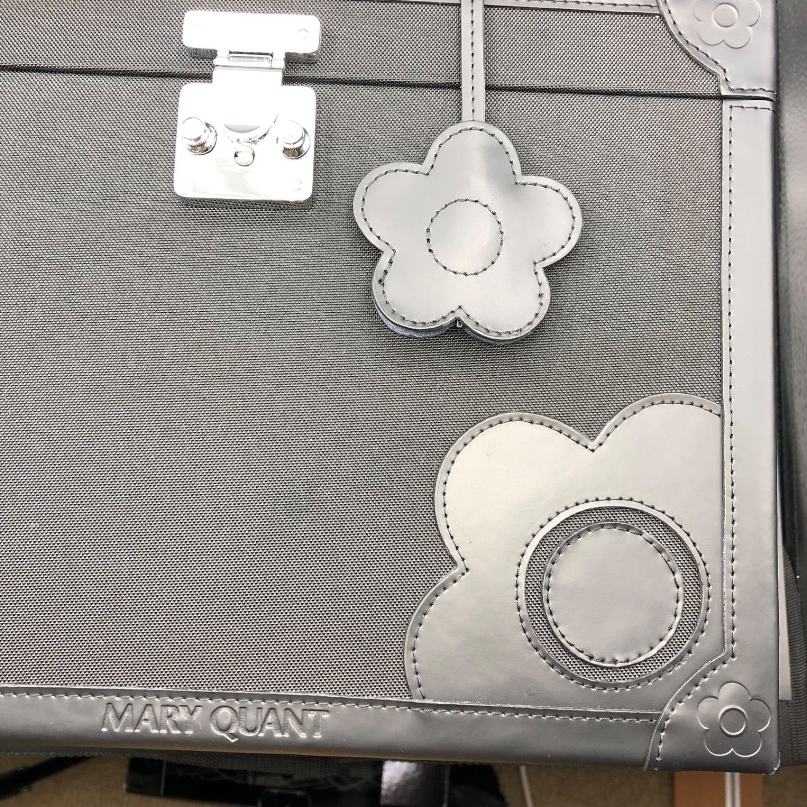 chikacherry】 MARY QUANT メークアップボックス MARY QUANT - マリー