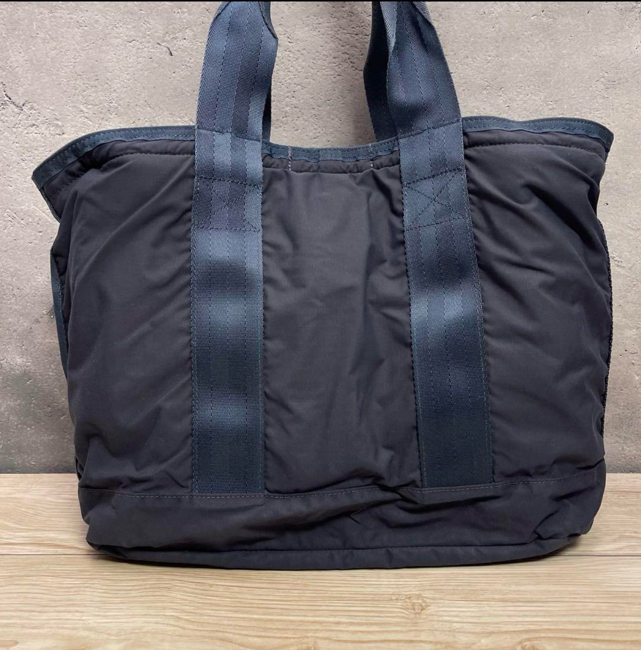 夏のセール開催中！ BRIEFING ネイビー トートバッグ ナイロン 人気ブランドが大特価。