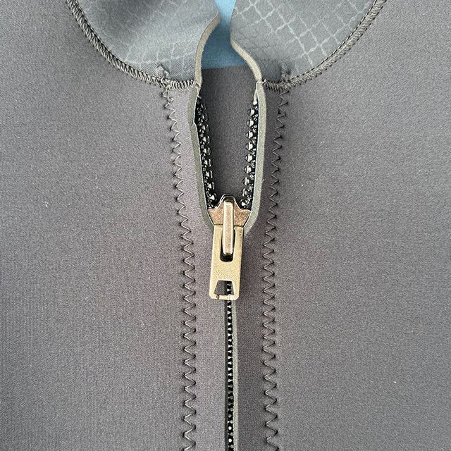 入手不可【ほぼ未使用!!】L バーバリーブラックレーベル ベルテッド