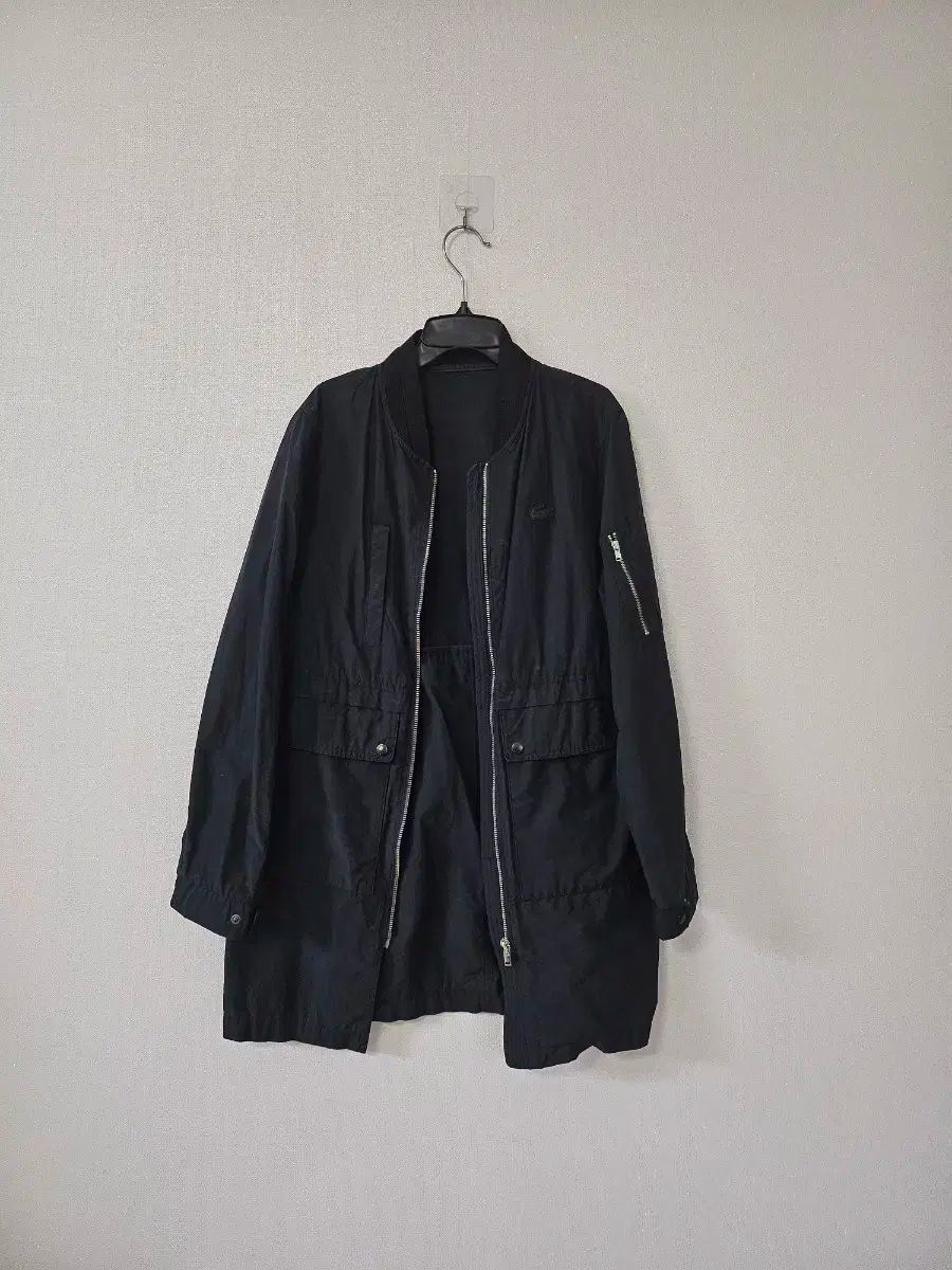 ラコステ レディース ウィンドブレーカー