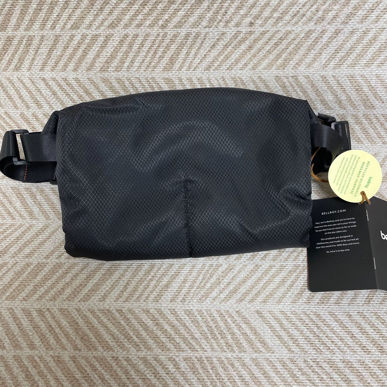 BELLROY LITE SLING ベルロイ ボディバッグ ブラック 男女兼用 - メルカリ 