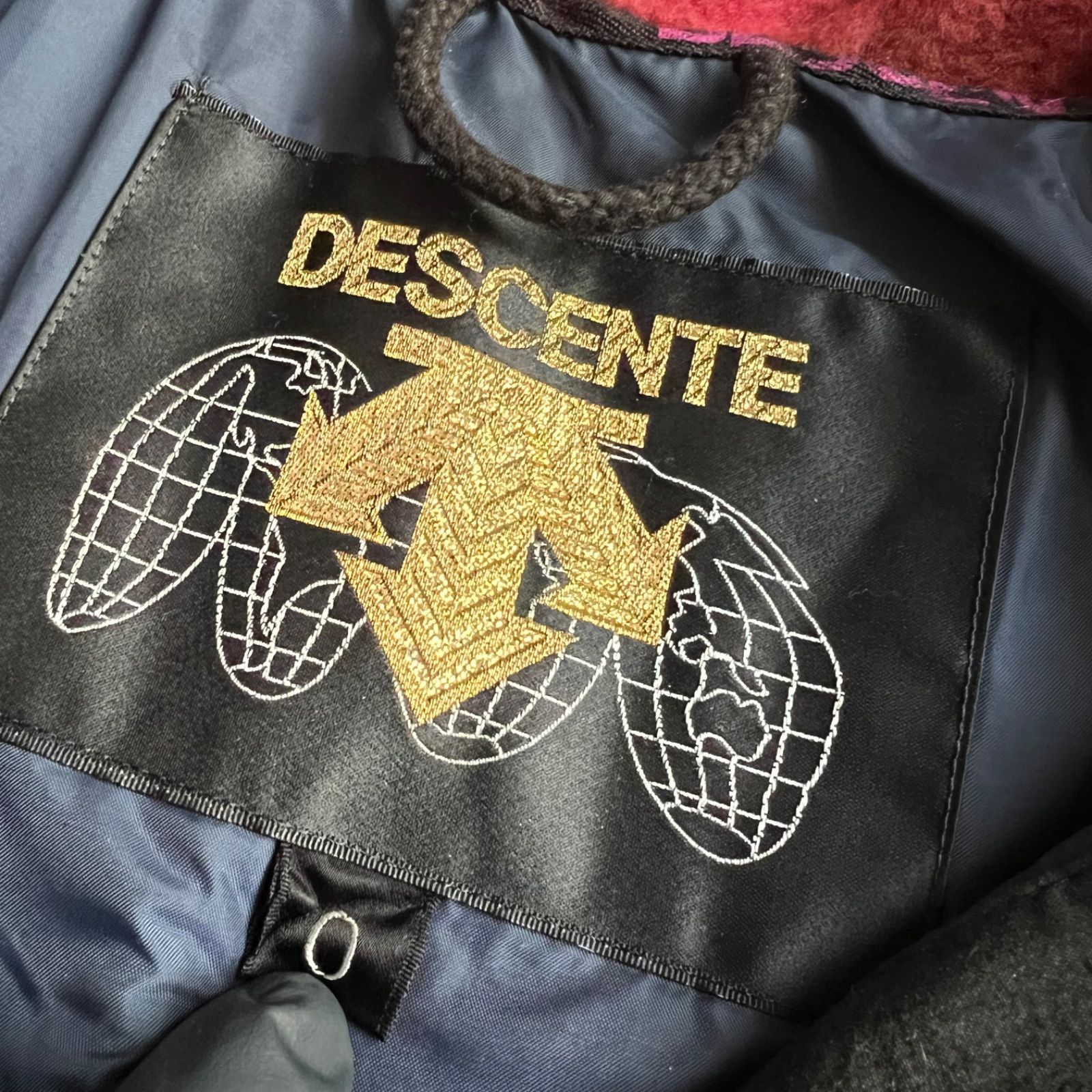 DESCENTE デサント