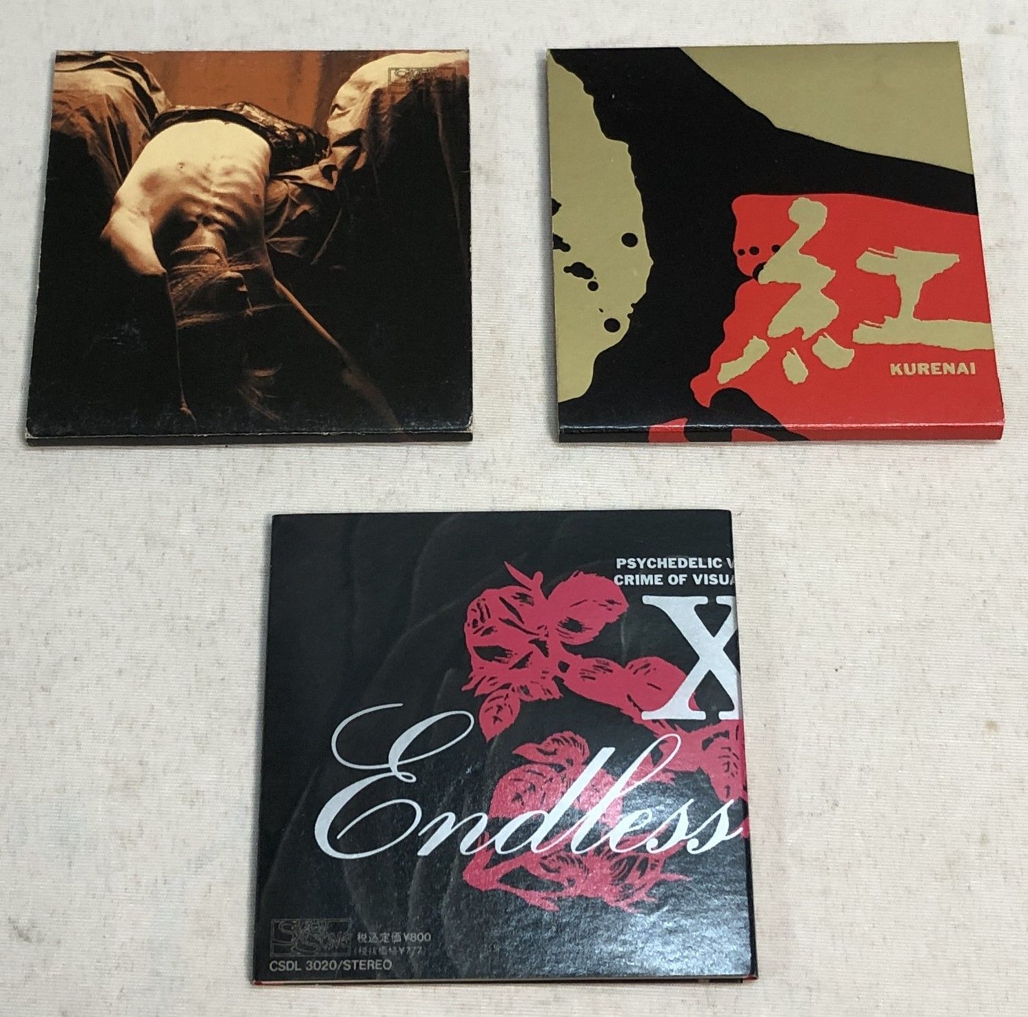 X(エックス)初回盤8cmCD/紅+ENDLESS RAIN+WEEK END ◇X (エックス) 8㎝ CD 短冊 紅/WEEK END/ENDLESS RAIN - メルカリ