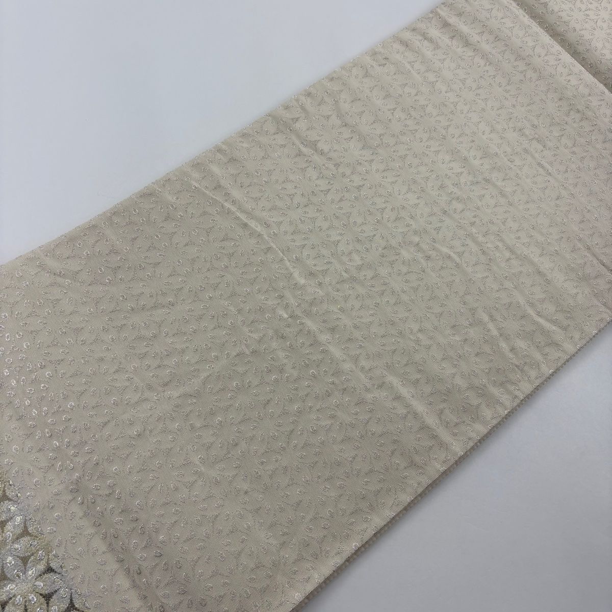 袋帯 美品 名品 遊粋つづれ 花 金銀糸 薄黄 六通 正絹 【中古