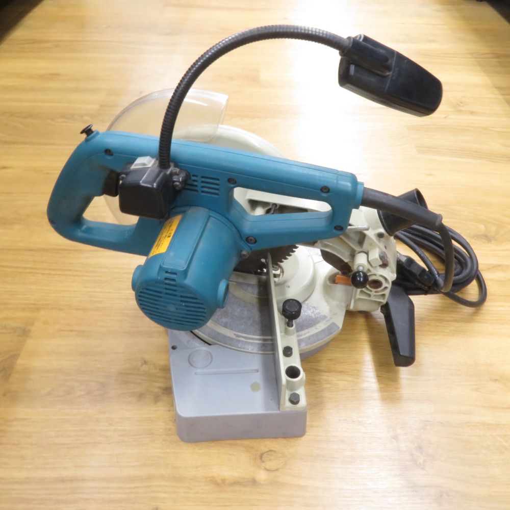 makita マキタ 100V 216mm 卓上マルノコ ノコ刃・ダストバッグ欠品