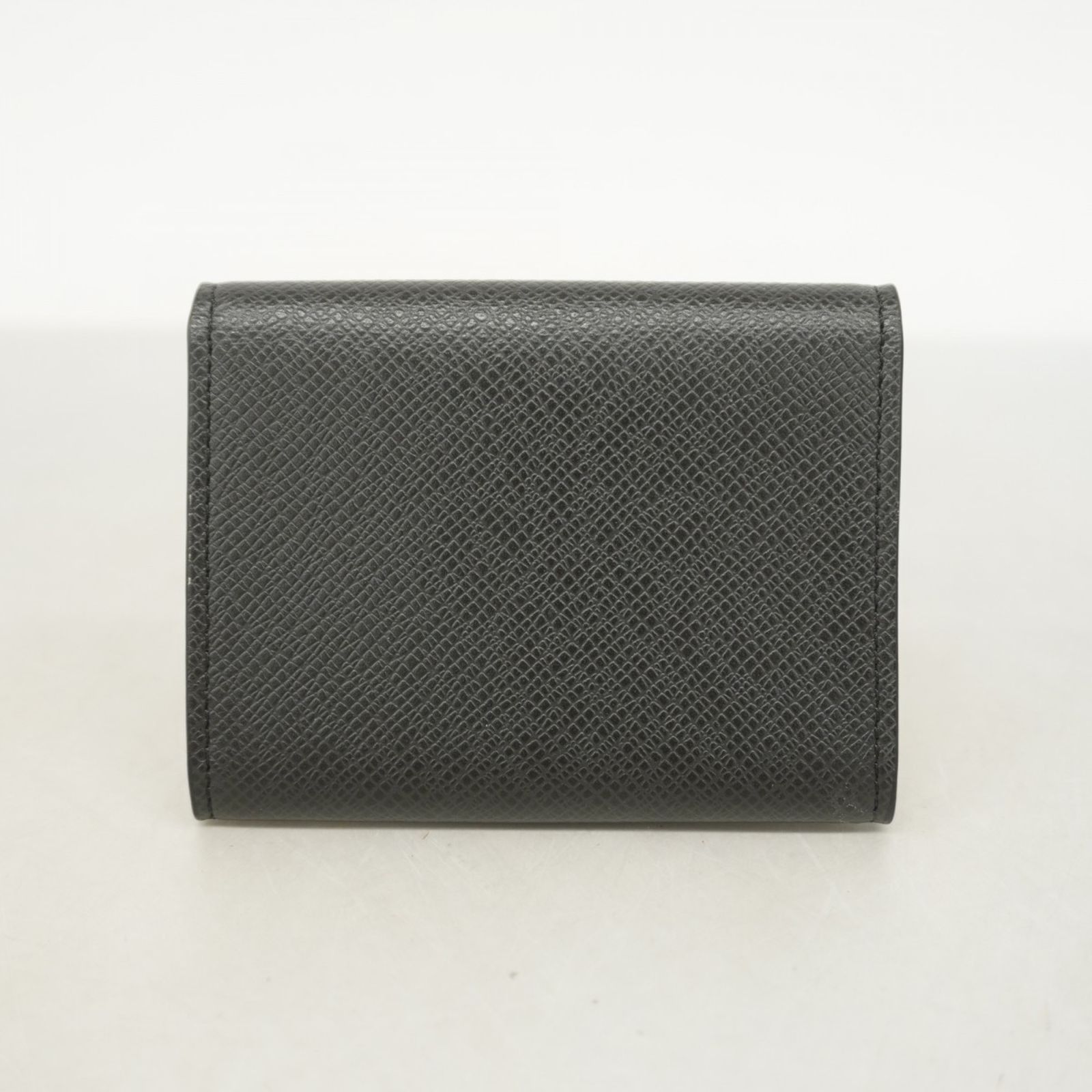 Vuitton