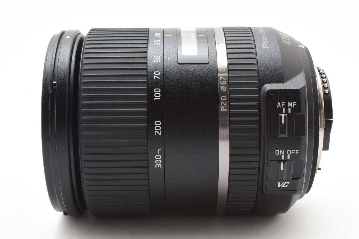タムロン TAMRON