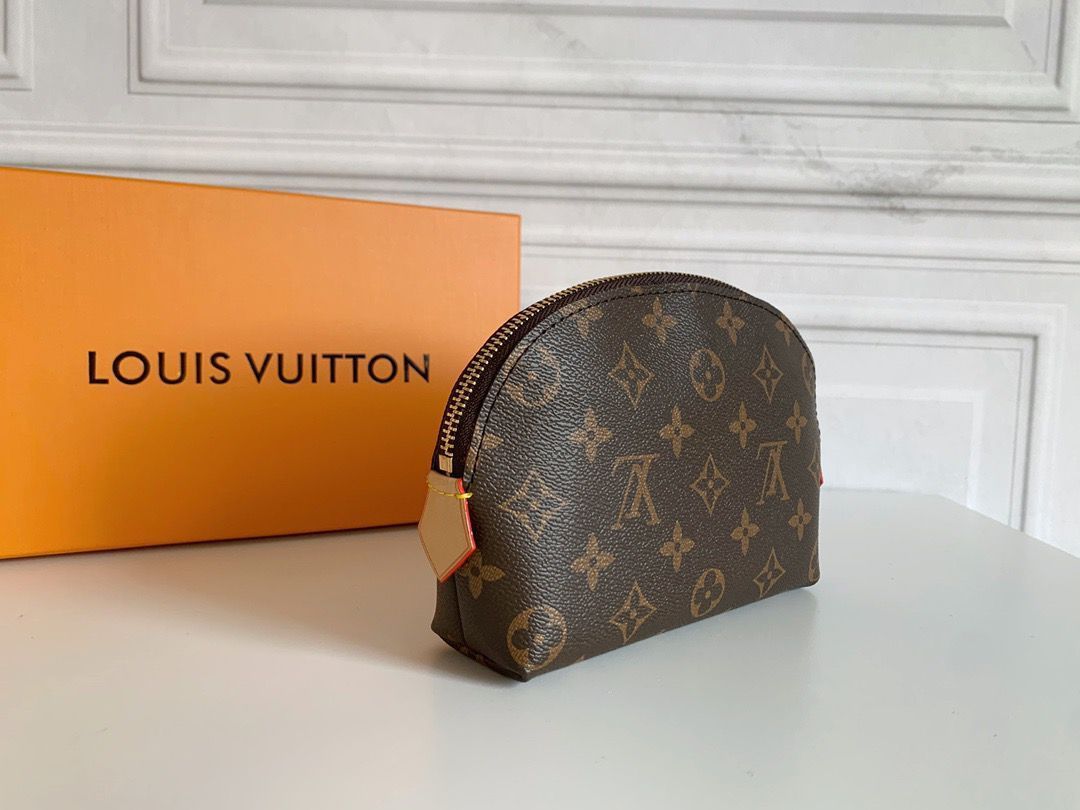 【美品】✨LOUIS VUITTON ファスナー式開閉 化粧ポーチ