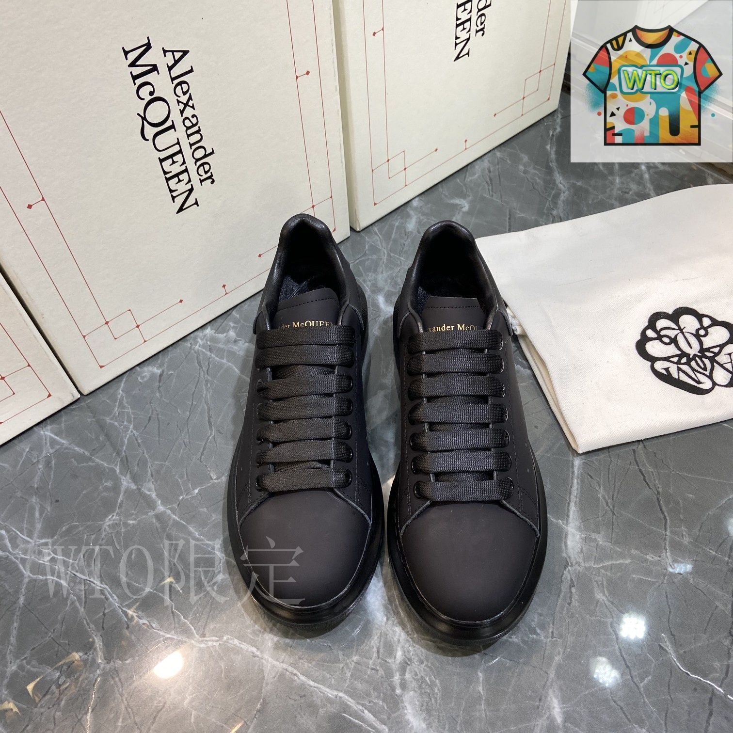 Alexander McQueen アレキサンダー•マックイーン　スニーカー ☆関税込☆ALEXANDER MCQUEEN☆エアオーバーソールスニーカー