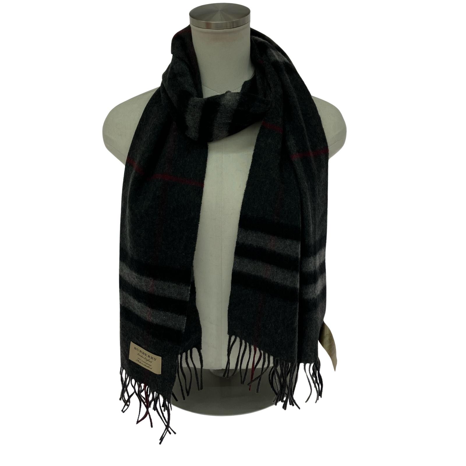 BURBERRY ﾁｪｯｸﾏﾌﾗｰ ｸﾞﾚｰ