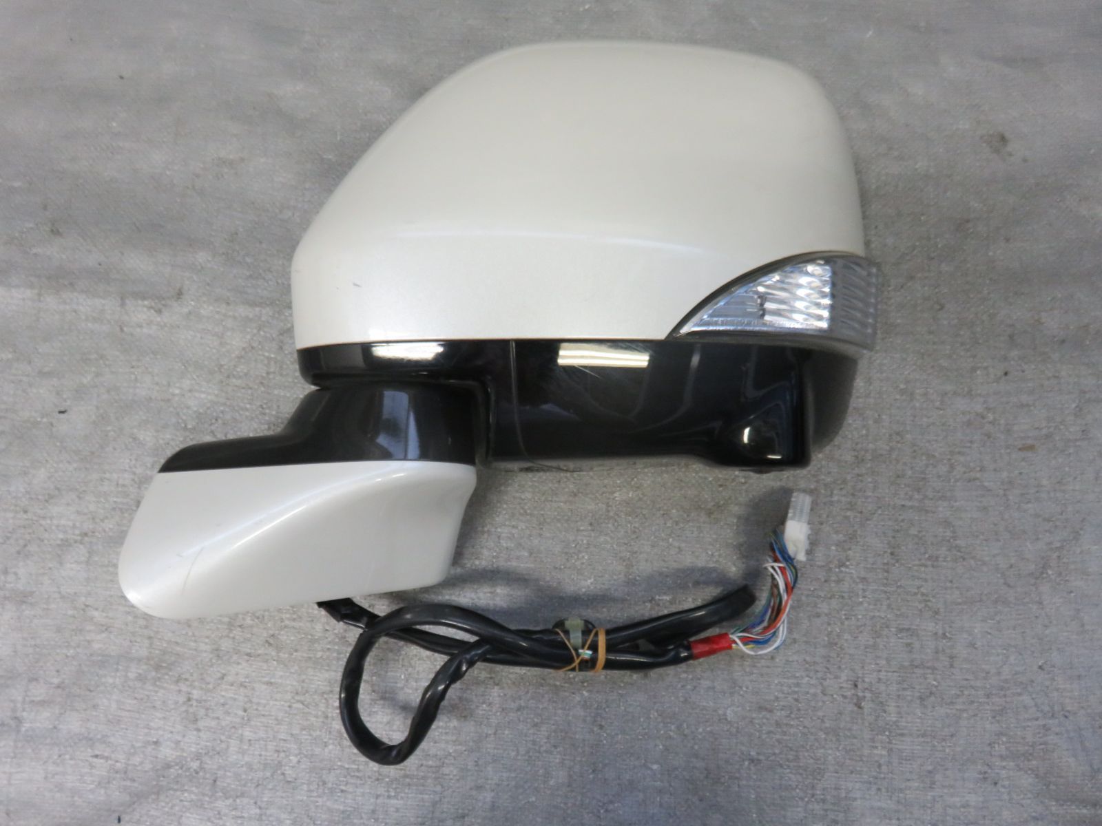 STD7455 日産 エルグランド TE52 PE52 E52 純正 左 ドアミラー サイドミラー 助手席 左前