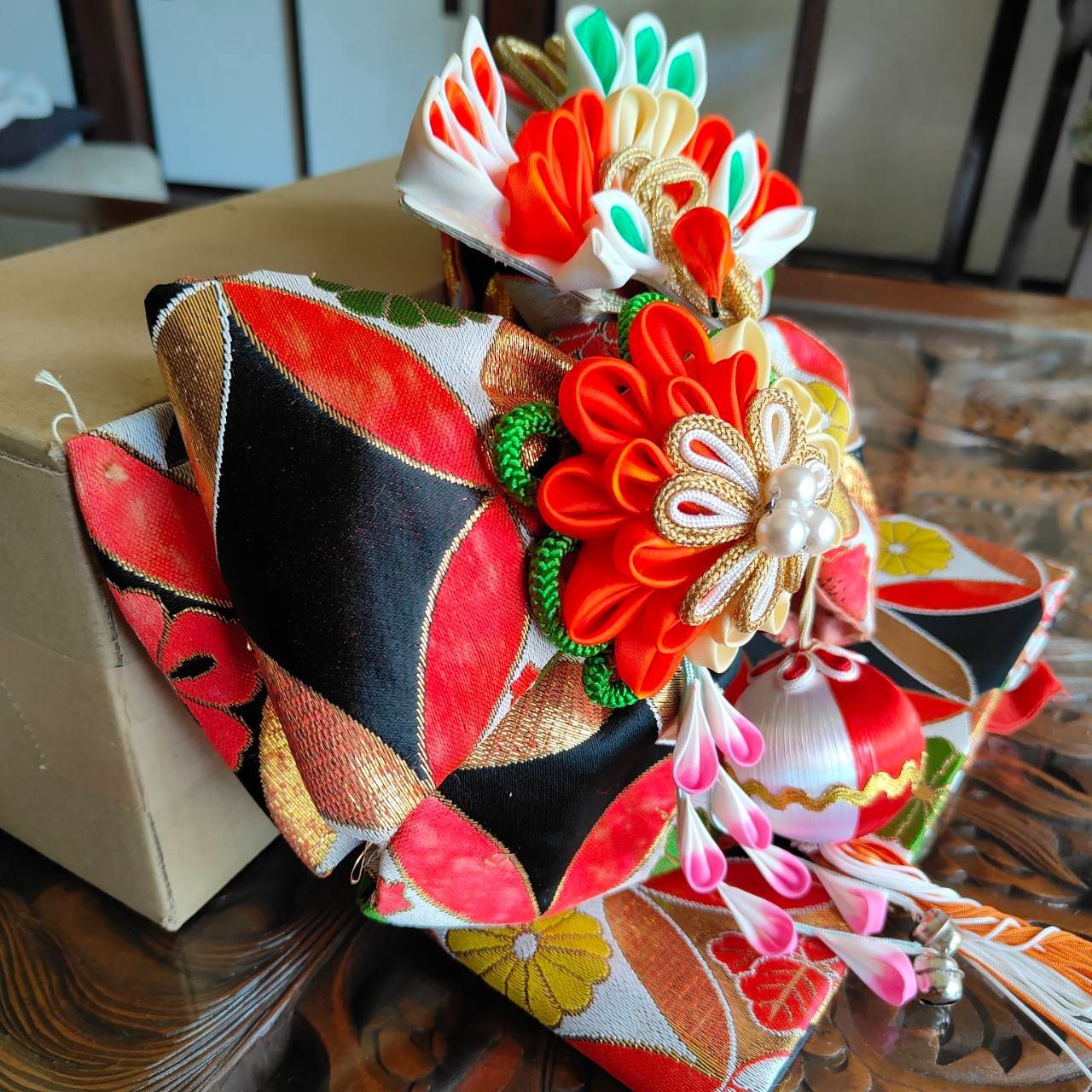 オレンジ、金の作り帯　ハンドメイド　5歳から　七五三などに オレンジ、金の作り帯 ハンドメイド 5歳から 七五三などに