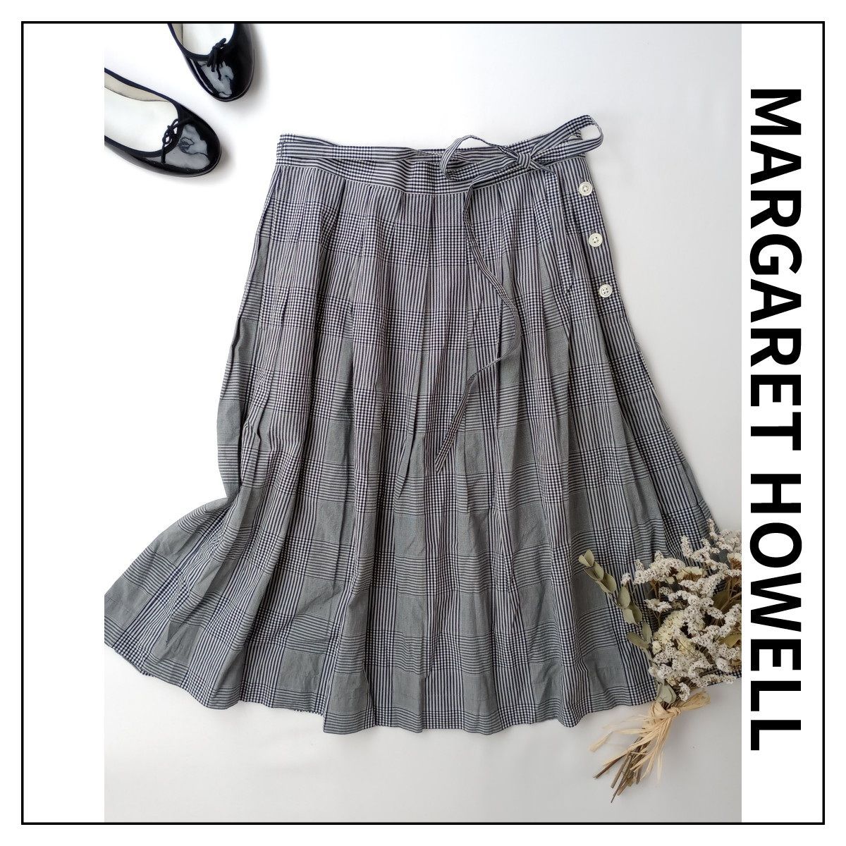 MARGARET HOWELL マーガレットハウエル チェック リボンベルト タック コットン スカート 日本製 Ⅲ グレーブラック系 (77Y＋4085)25A