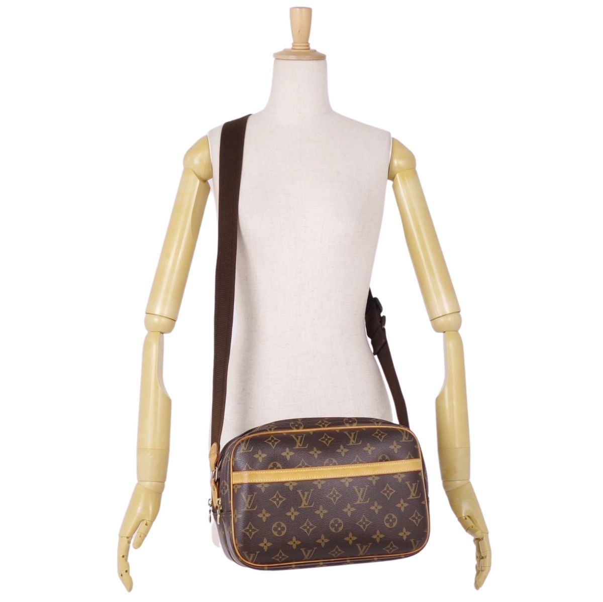 VUITTON