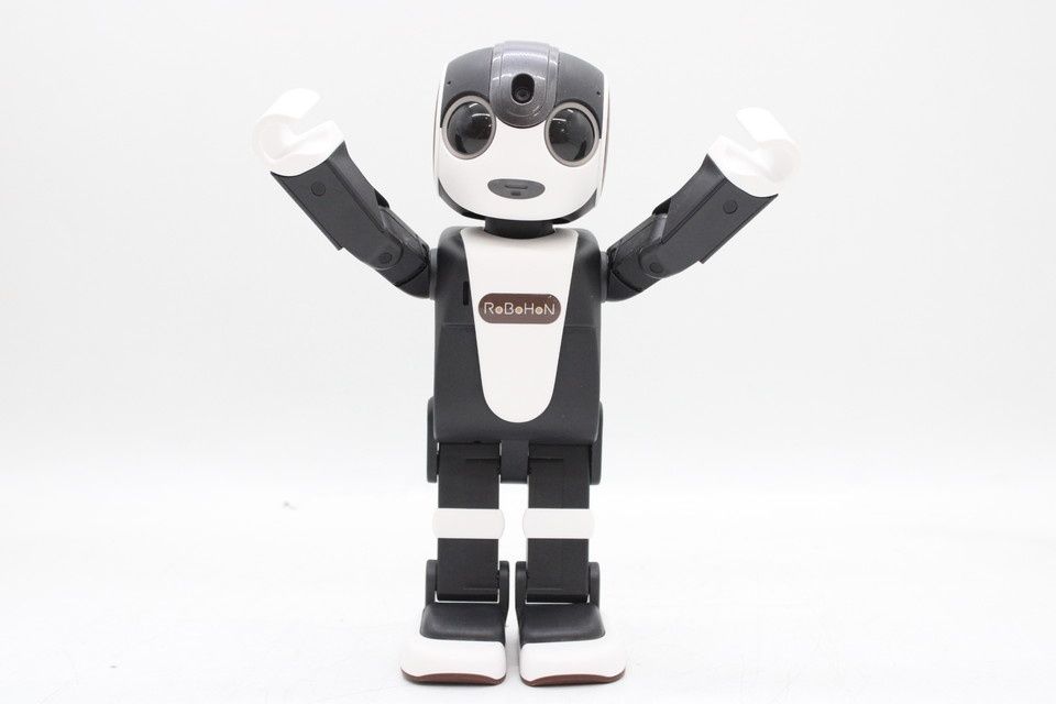 キュートな相棒♡SHARP ロボホン RoBoHoN ロボホン Wi-Fi対応モデル（お座りタイプ） SR-05MY｜の