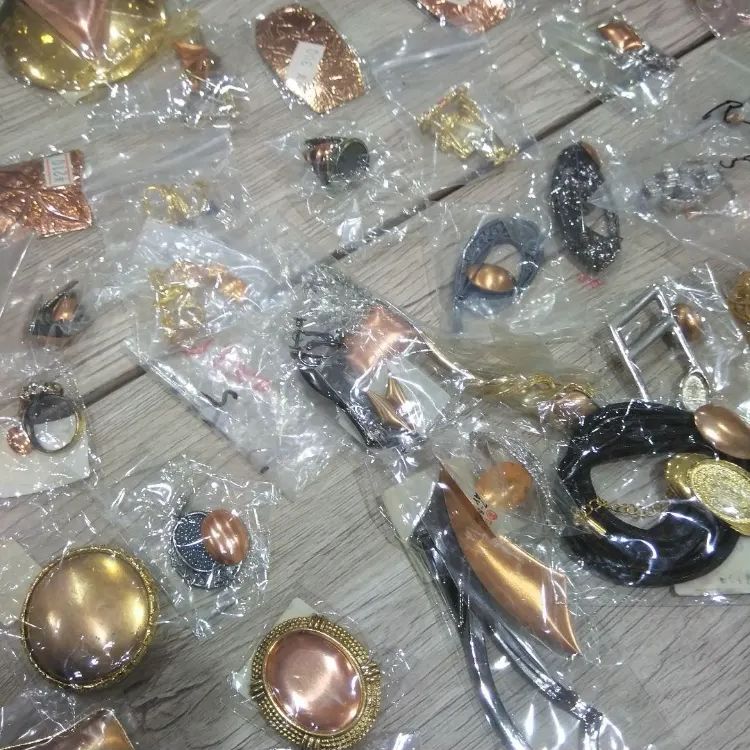K068 七宝焼アクセサリー素材　大量100点セット K107七宝焼アクセサリーパーツ素材大量100セット - メルカリ
