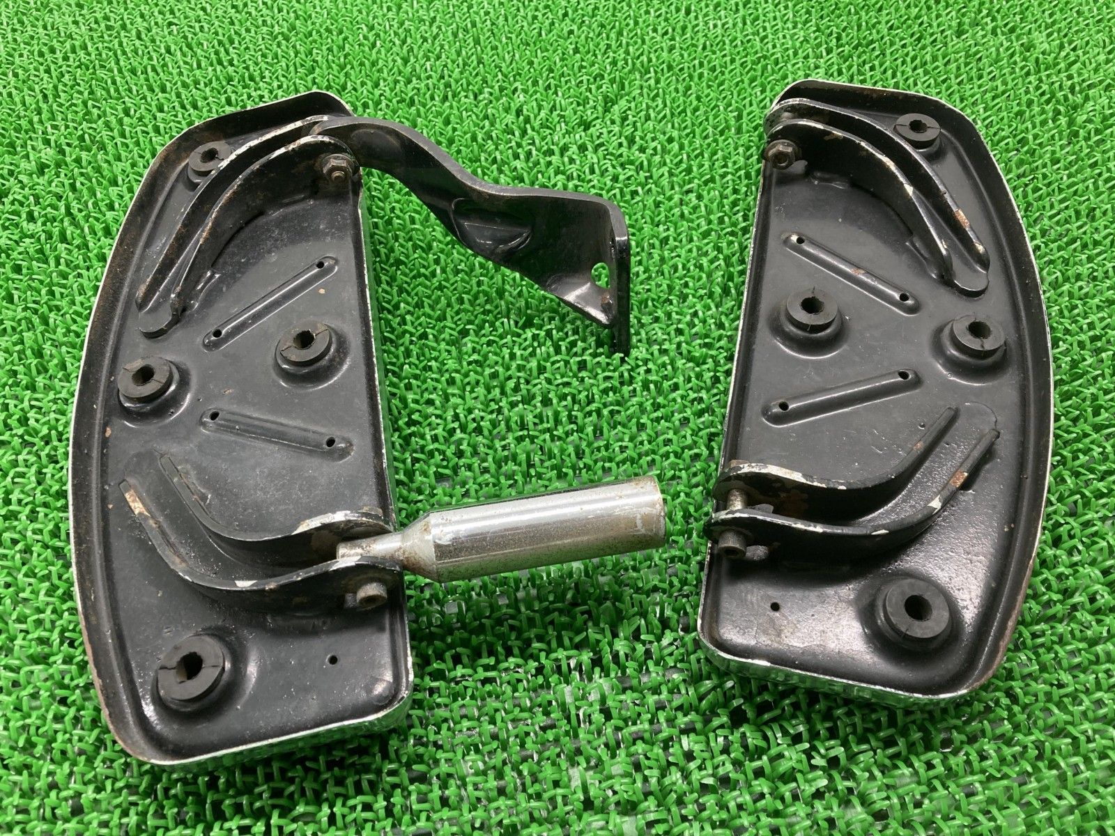 FLSTC1340 ステップボード 左右 ハーレー 純正 バイク 部品 EVO