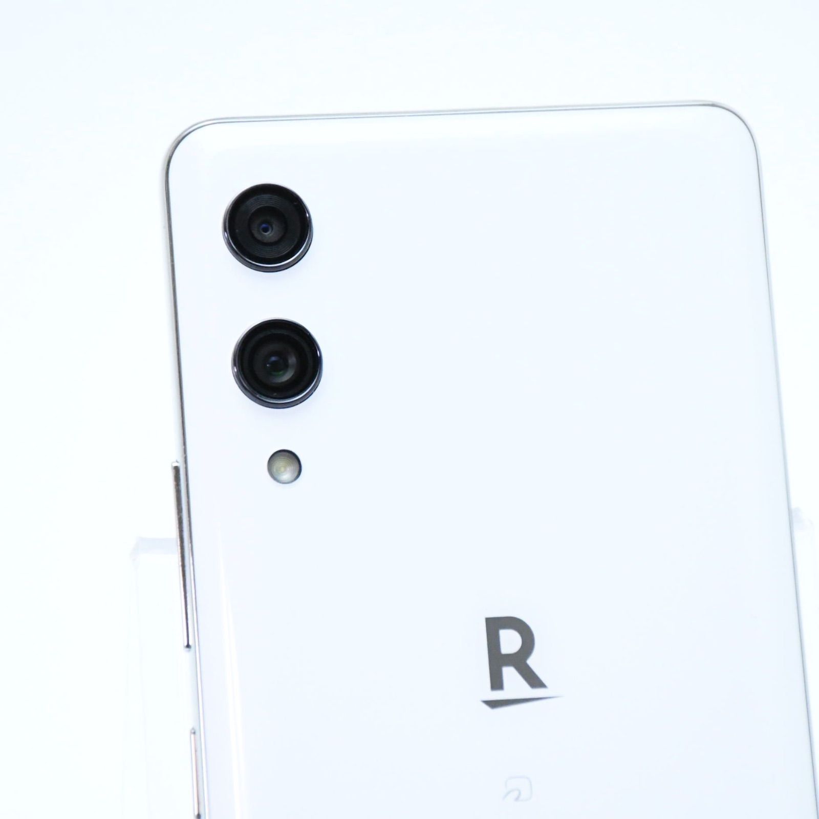 美品】SIMフリー Rakuten Hand P710 64GB ホワイト - メルカリ