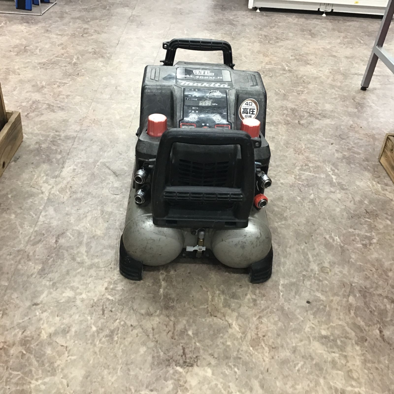 ☆マキタ(makita) 高圧専用エアコンプレッサー AC462XLHB【所沢 ☆マキタ(makita) 高圧専用エアコンプレッサー AC462XLHB【所沢
