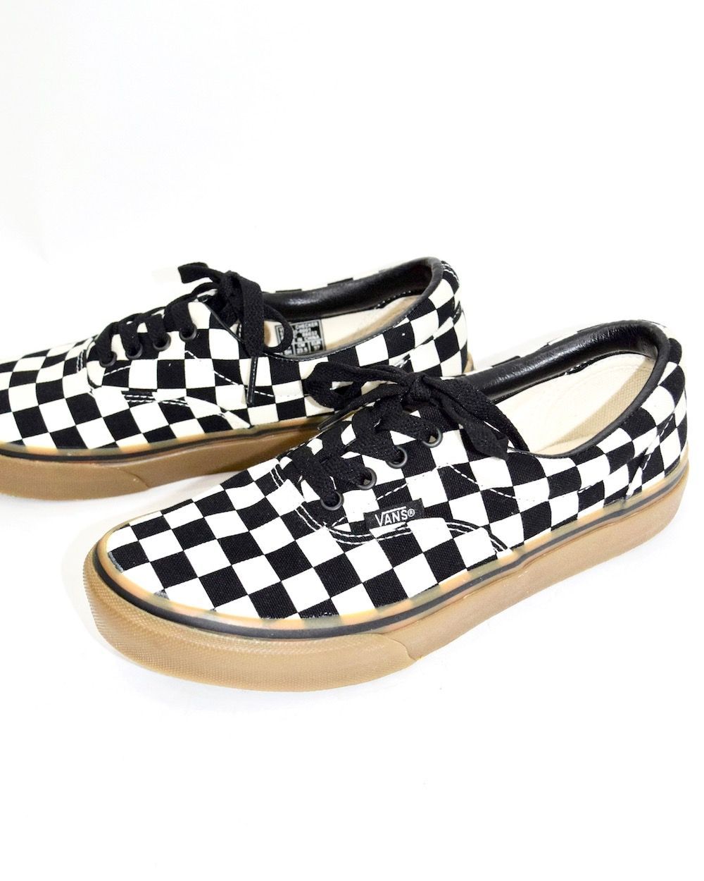 Vans checkered hotsell gum sole