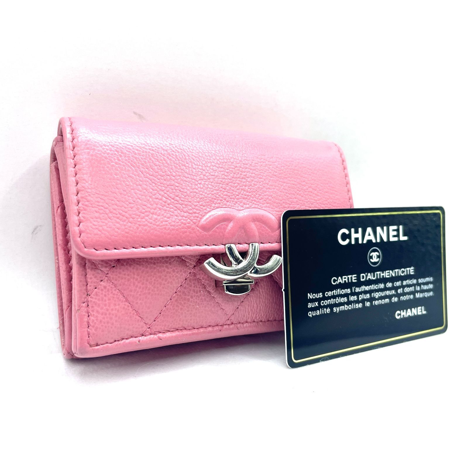 【377】シャネル ハーフココ プッシュロック フラップ 三つ折り財布 ピンク 377】極美品 CHANEL/シャネル ハーフココ プッシュロック