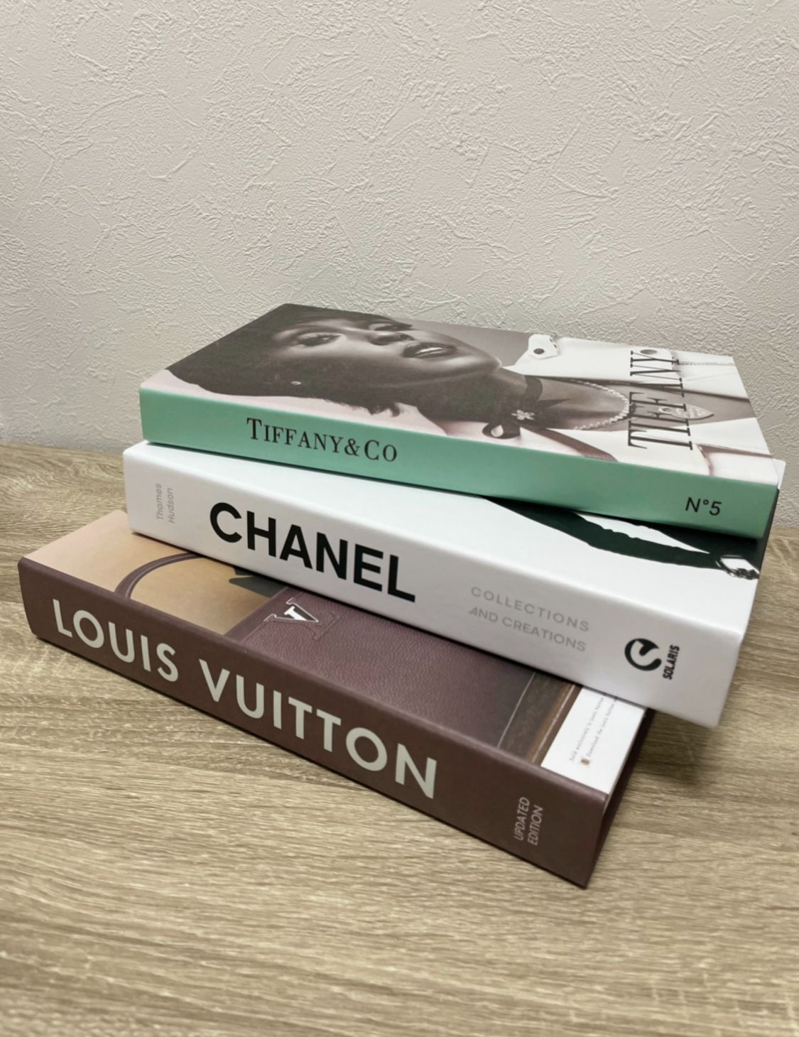 非売品◾️シャネル　chanel◾️洋書　本　オブジェ Little Book of Chanel (Little Books of Fashion) / Baxter-Wright