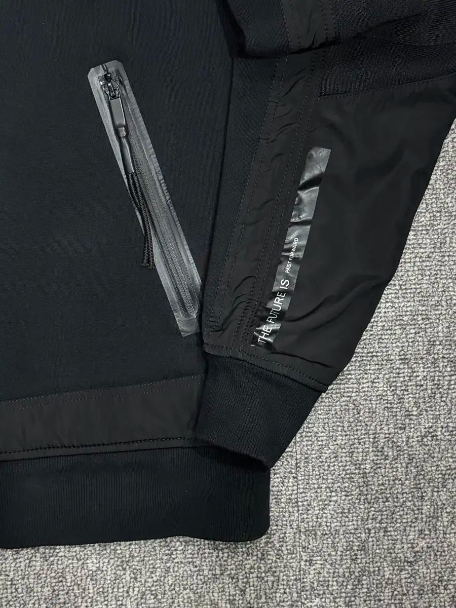 DIESEL ディーゼル