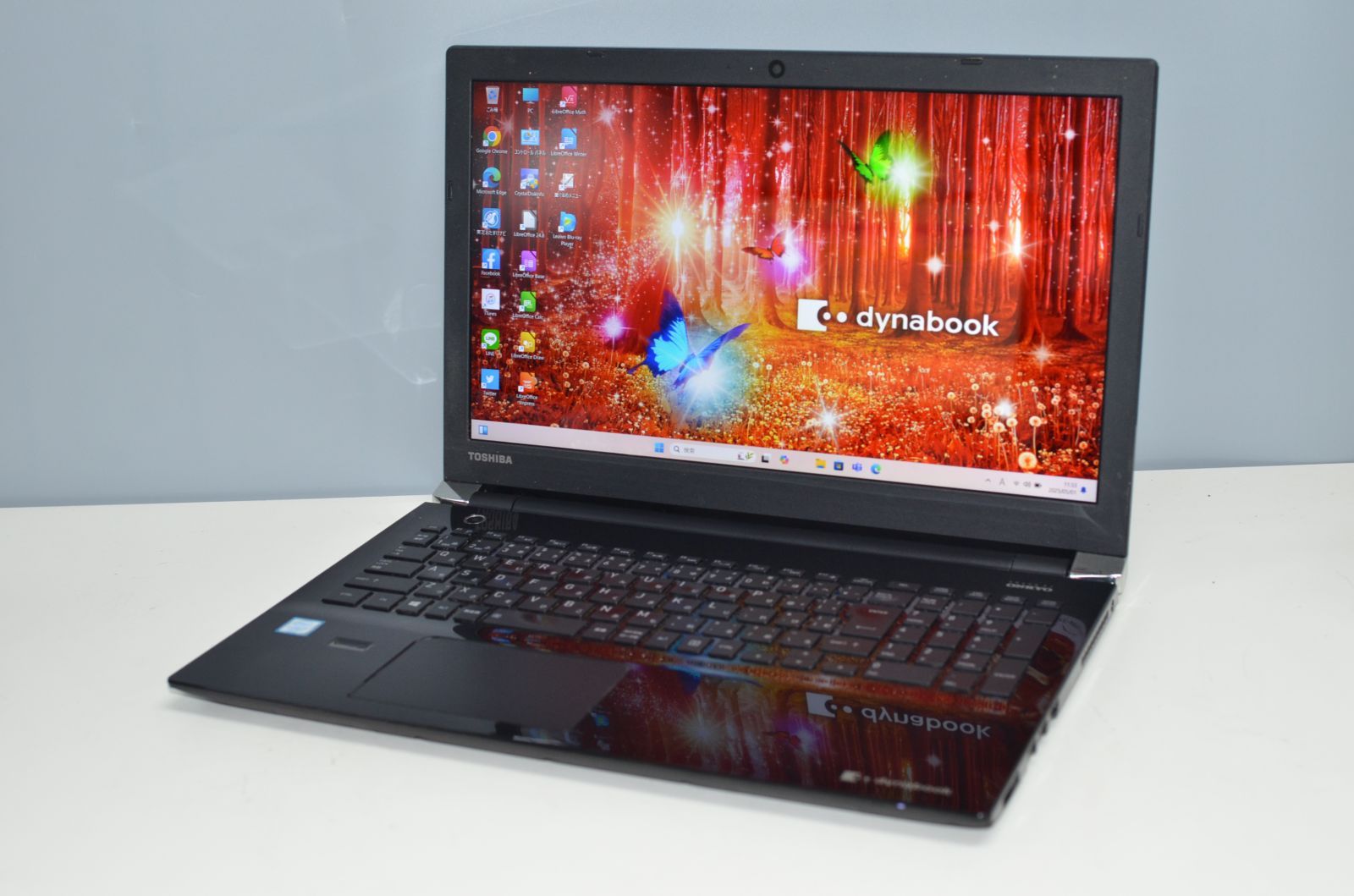 DELLノートパソコン／第10世代／32GB／SSD＋HDD／Windows11 DELL