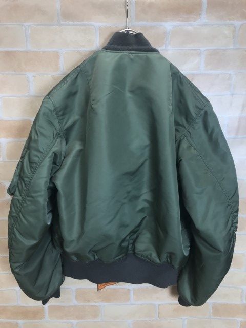 中古】AVIREX アヴィレックス MA-1 ワッペン ロゴ ナイロンジャケット