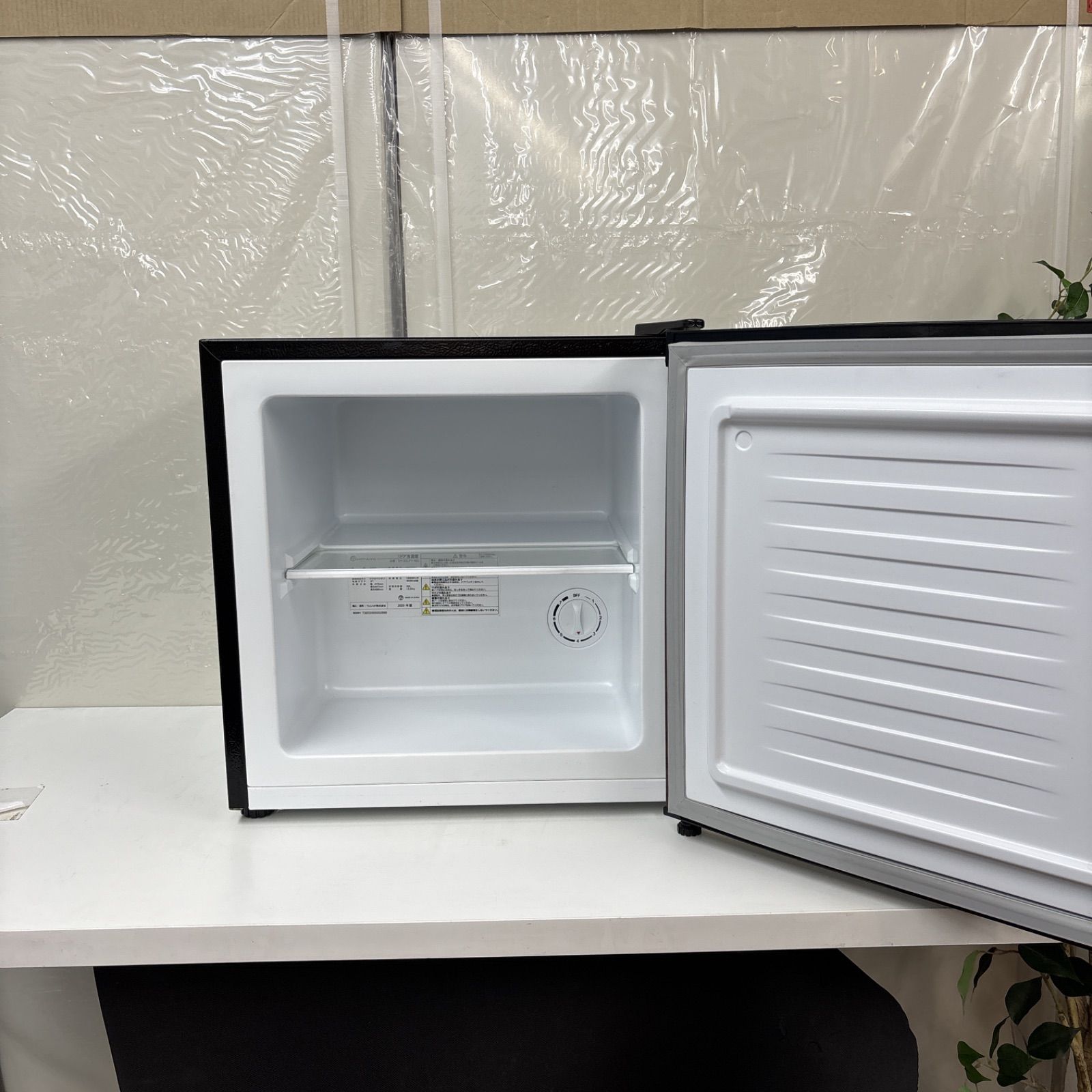 TOHOTAIYO 1ドア冷凍庫 TH-32LF1-WD TOHOTAIYO 1ドア冷凍庫 TH-32LF1