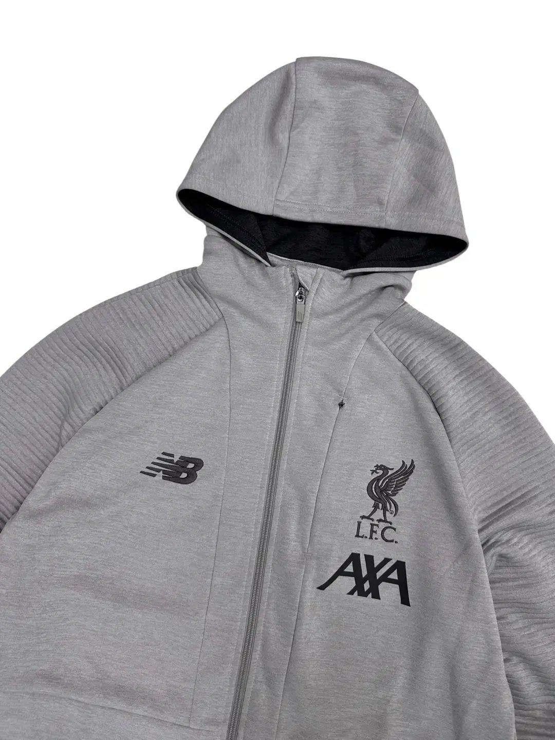 日本未発売　リバプールFC New Balance フード付きパーカー 日本未発売リバプールFC New Balance フード付きパーカー