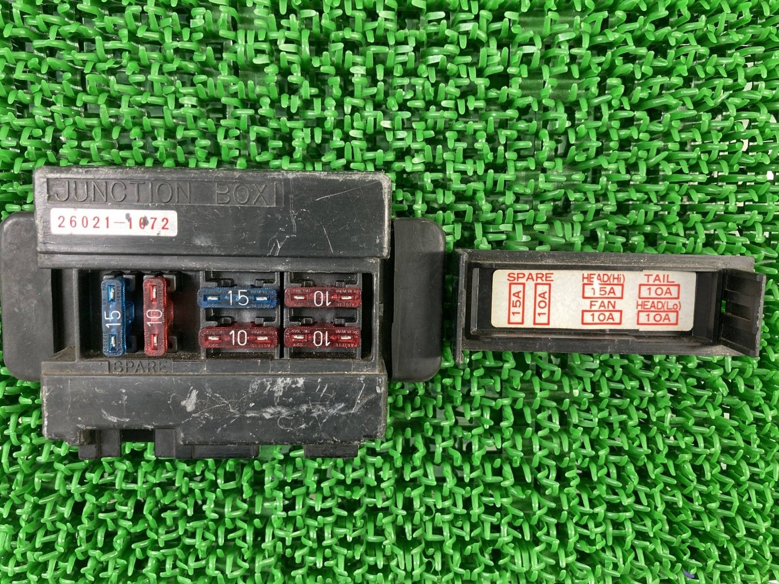 ZXR400 ヒューズボックス 26021-1072 カワサキ 純正 ZX400H ZXR250