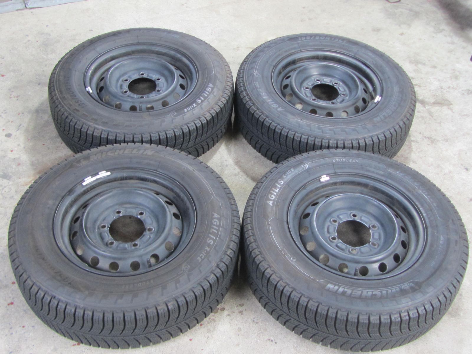 人気商品 ハイエース 195|80R15 スタッドレス ミシュラン アジリス X-ICE