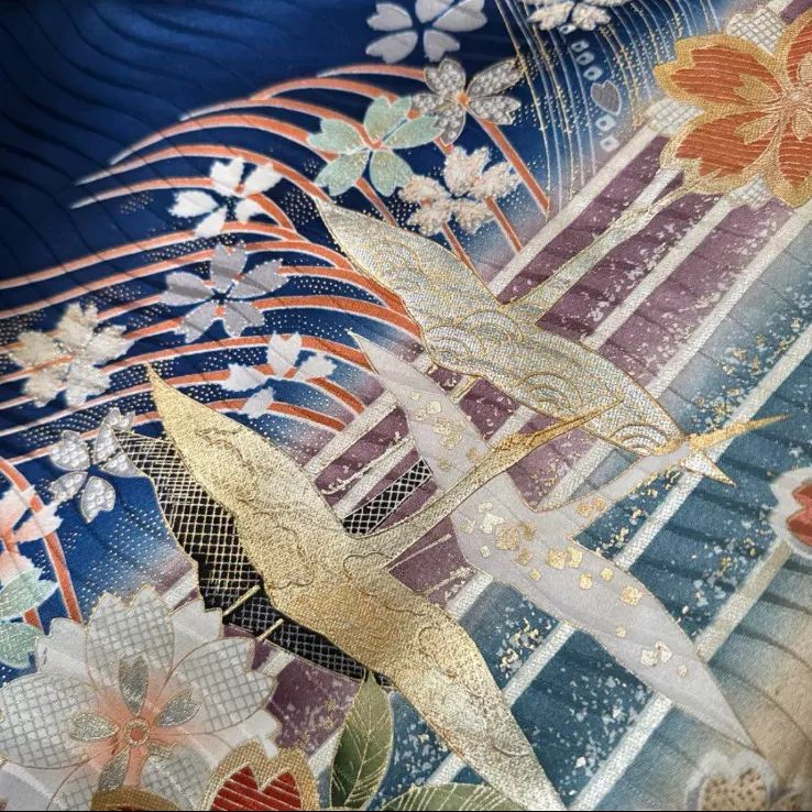 振袖フルセット(7点)・濃紺・古典柄・飛鶴・金駒刺繍・舞桜・正絹