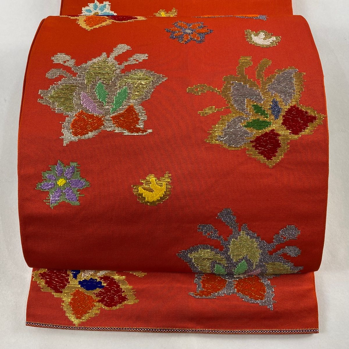 袋帯 美品 逸品 龍村平蔵 落款 関西仕立て モール昌花文 金銀糸 箔 